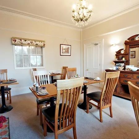 Guest house Bronte 4*