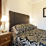 Bronte 4*