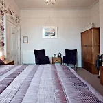 Casa de hóspedes Bronte 4*