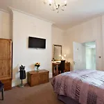 Casa de hóspedes Bronte 4*